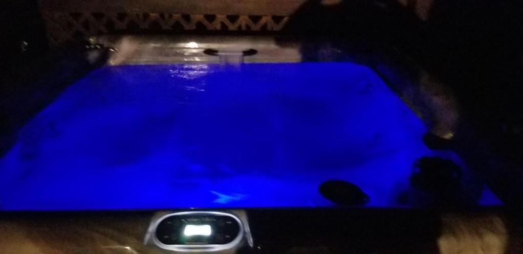 2 Miles To Parkway, Hot Tub, Pool Table, Air Hockey, Fire Pit! Пиджен-Фордж Экстерьер фото
